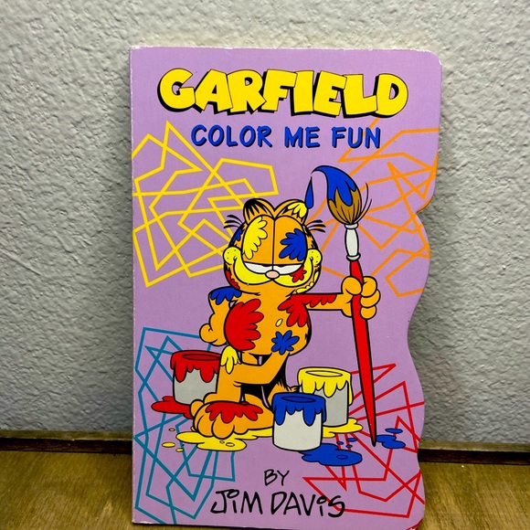 2002 Garfield Color Me Fun Board book - Picture 1 of 2